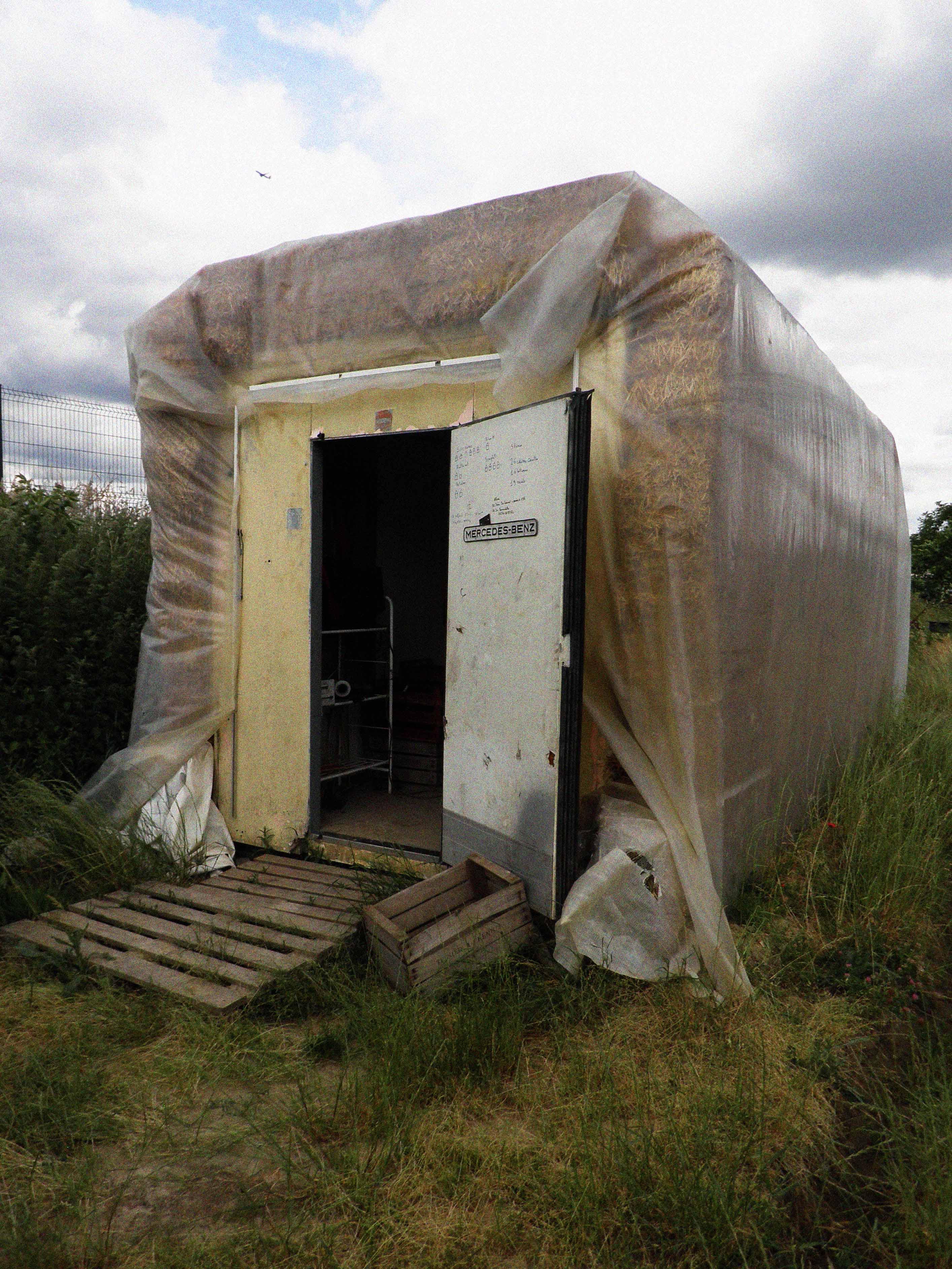 container - photo de l'entrée.jpg