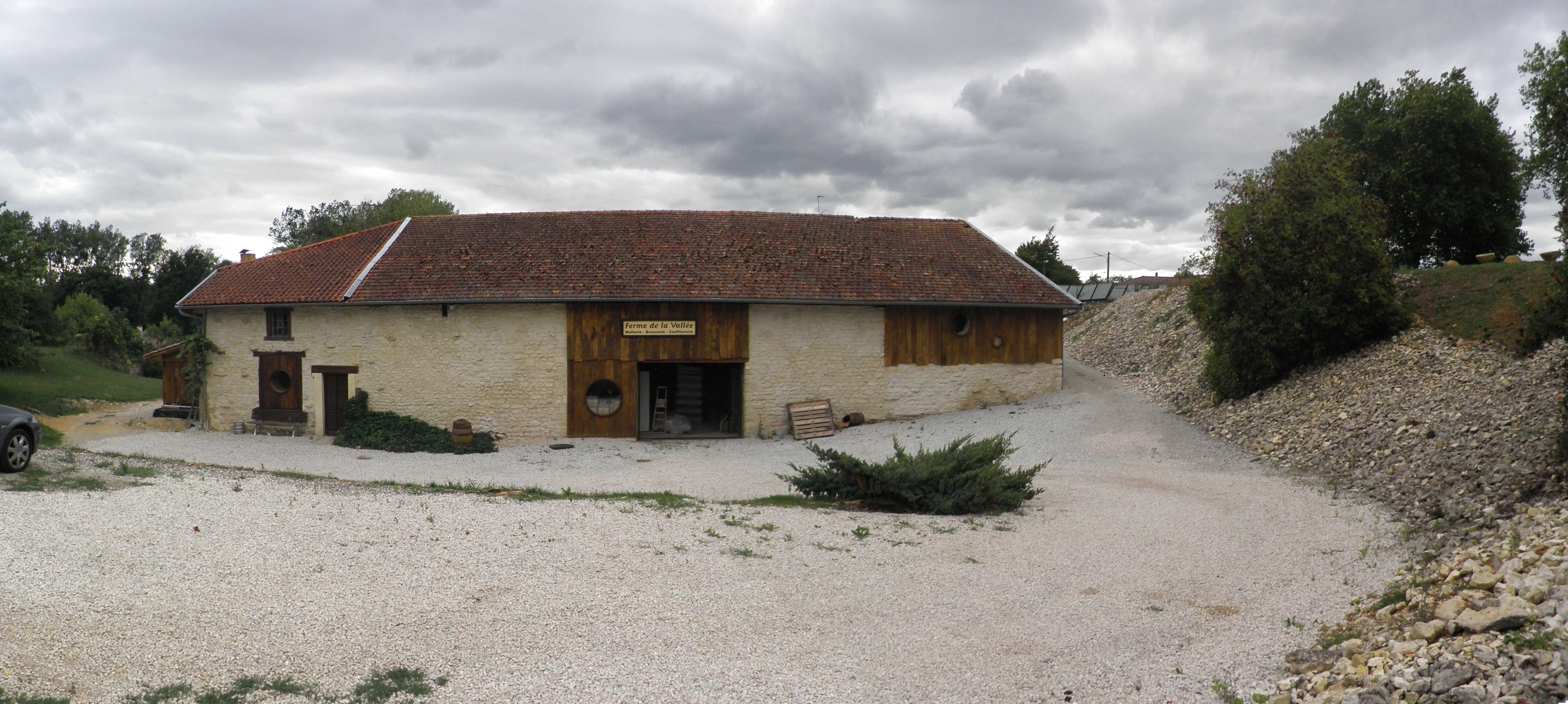 pano extérieur.jpg