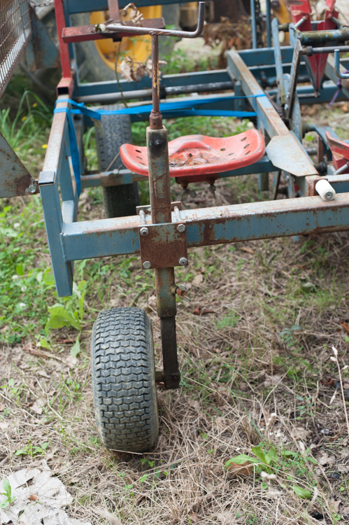 Roue de contrôle de la hauteur châssis/ profondeur de plantage