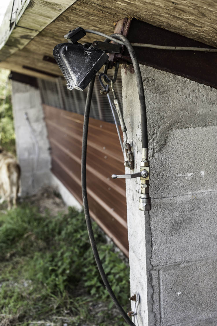 Prise hydraulique pour les vérins du toit