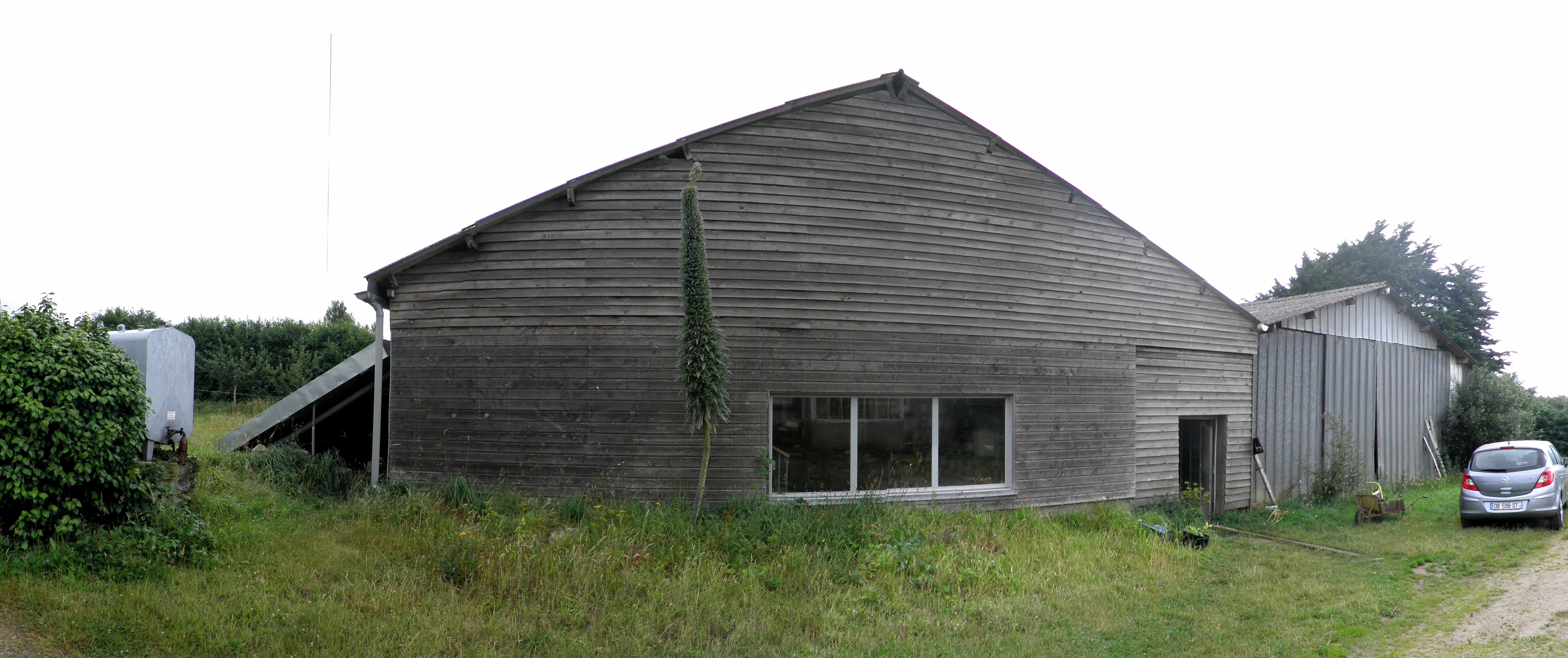 panoramique de la façade.jpg