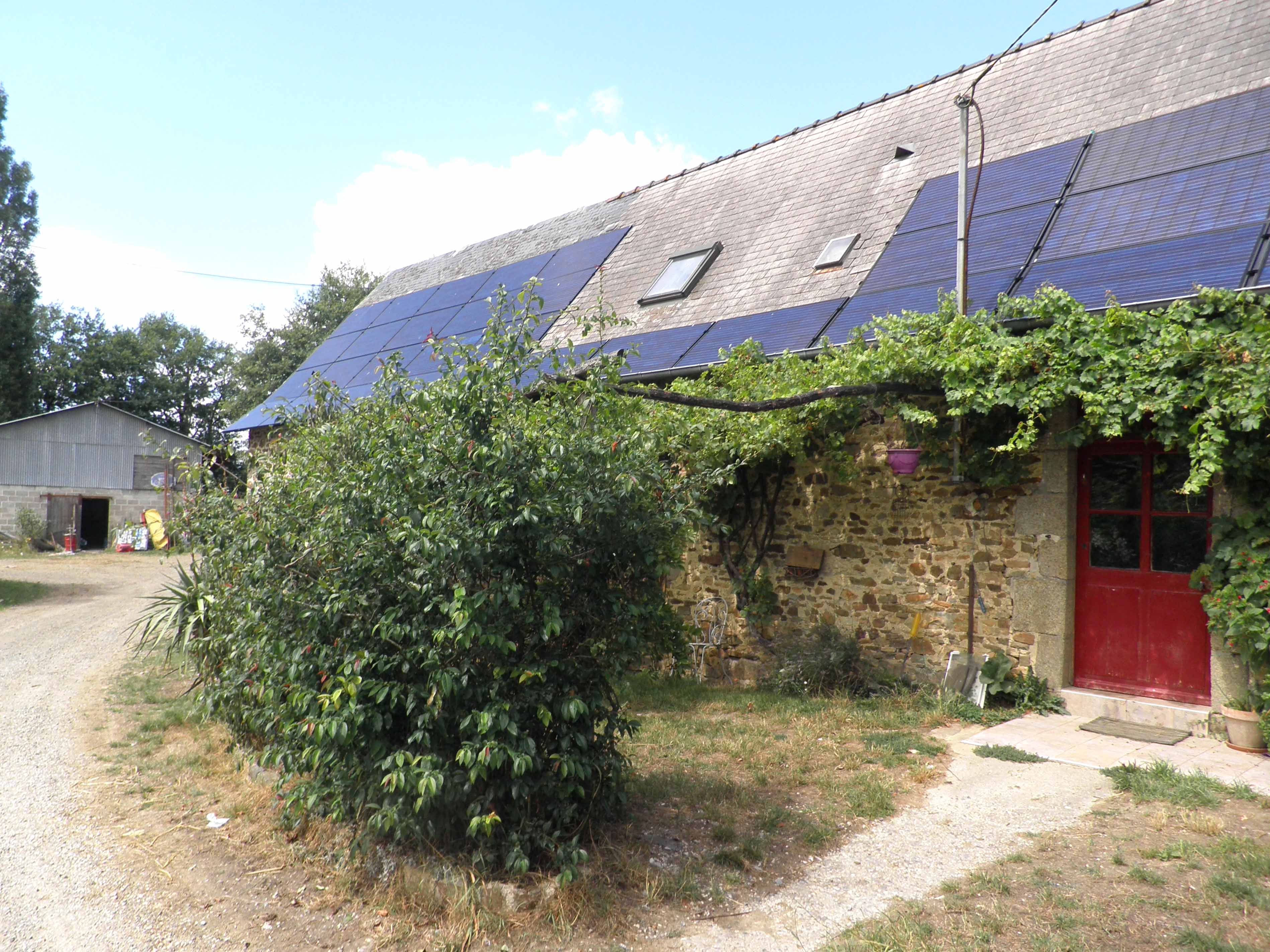 Aérovoltaïque sur le toit.