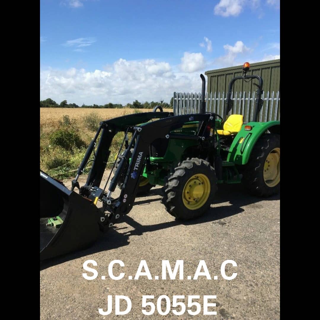 JD 5055E.jpg